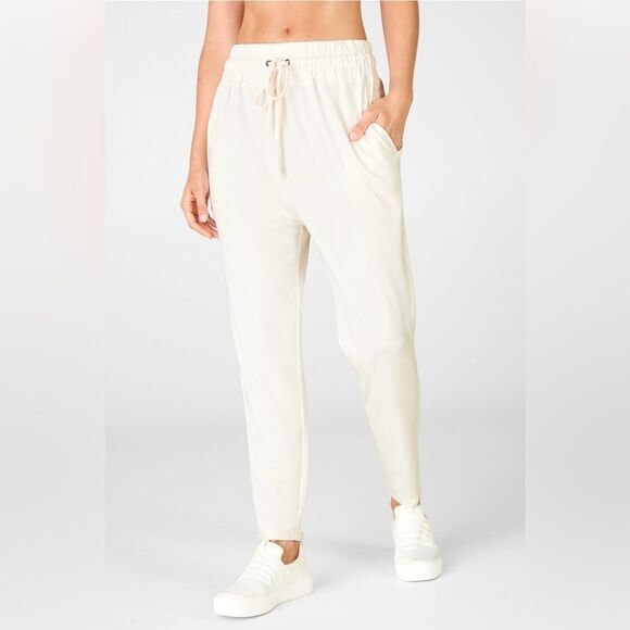 Blaine joggers by Fabletics White Stretchy Size 2X high waisted - Picture 1 of 10